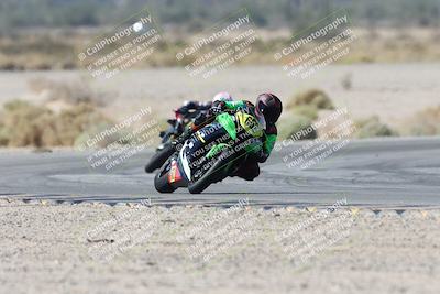 media/Oct-05-2025-CVMA (Sun) [[beeef4f201]]/Race 5-Amateur Supersport Open (Holeshot)/